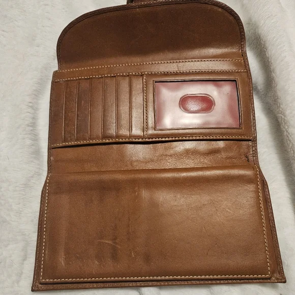 Dooney & Bourke Checkbook Wallet & Coin Wristlet Clutch - Picture 2 of 5